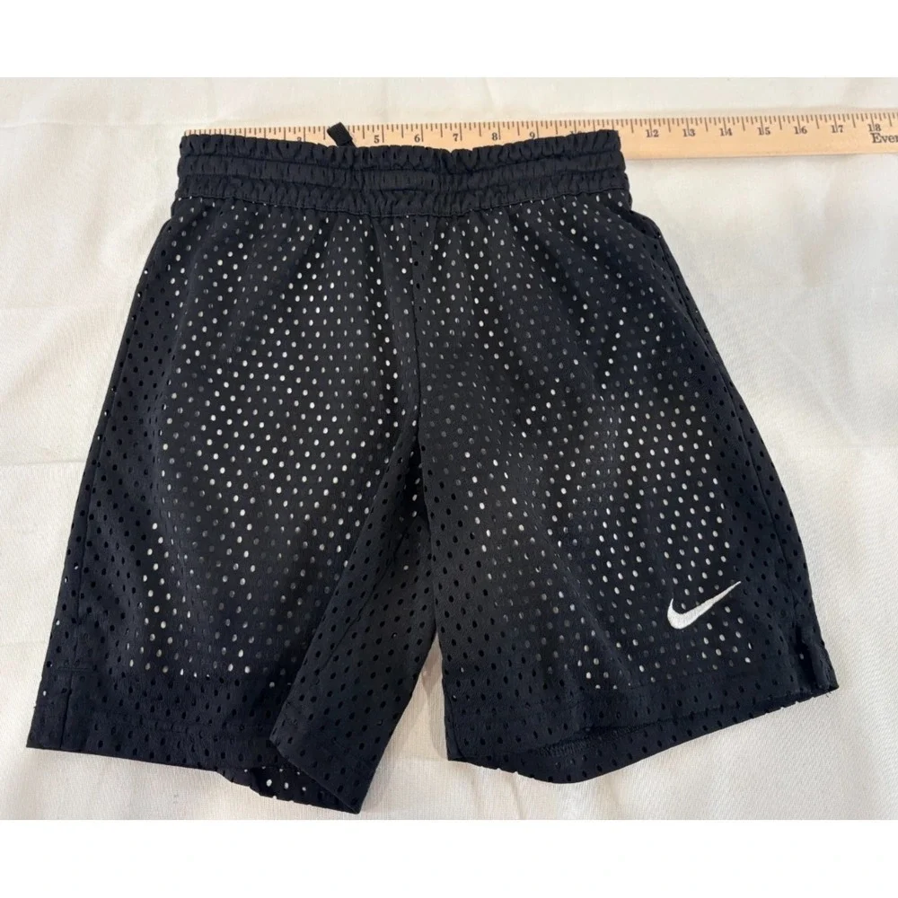 Nike Athletic Mesh Shorts Spandex Lining Black White DRI-FIT Youth Size Medium M